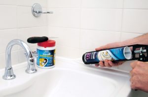 замазка швов в ванной герметиком в Сочи